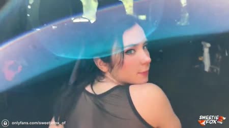 Русская спортсменка в лосинах устроила оргию в лесу